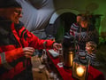 Polarman's camp and Snow Igloo Park Live ®