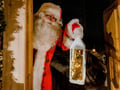 Meet Santa Claus & Mrs. Claus in a Secret Hideaway, Levi ®