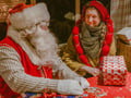 Meet Santa Claus & Mrs. Claus in a Secret Hideaway, Levi ®