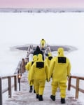 people going to floating