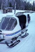 Family Snowmobile safari 1H