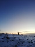 Snowshoeing in Utsjoki: Intermediate 3-4 hour scenic snowshoe hike to the highlands